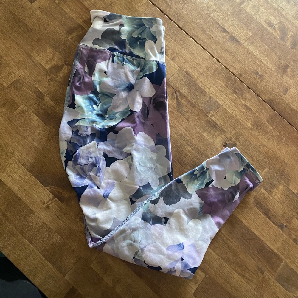Capri active leggings size XL